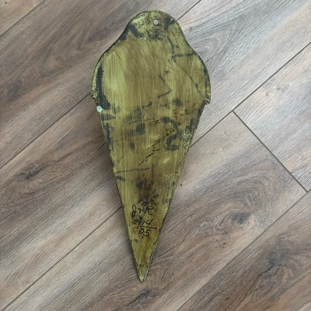 N/A tin distressed